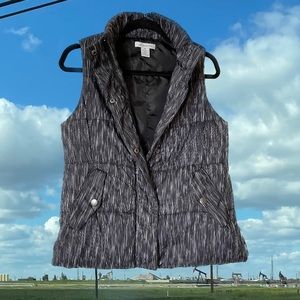 Warm Patterned Button Down Puffer Vest